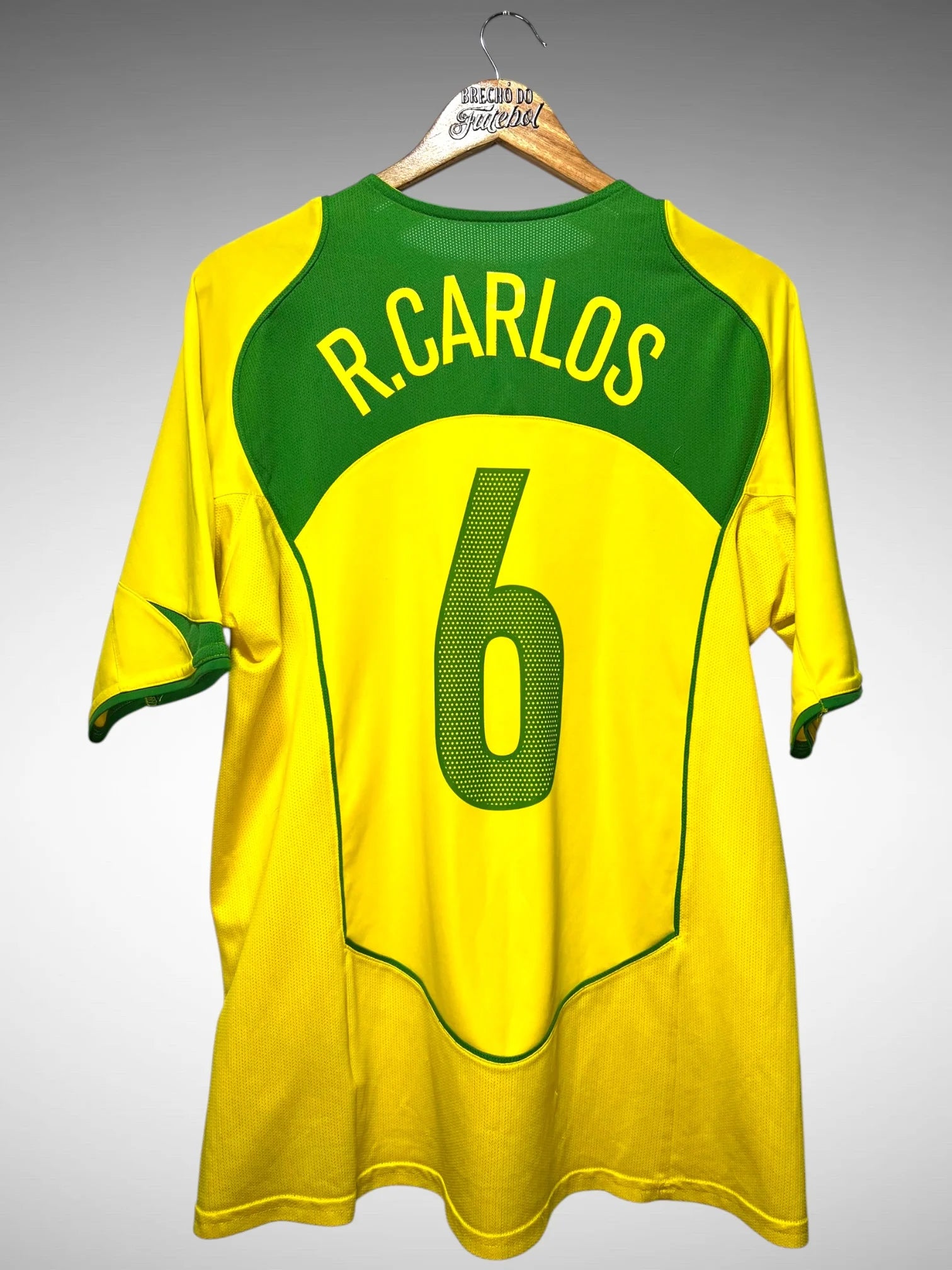 Brasil 2004 - Primeira Camisa - Roberto Carlos